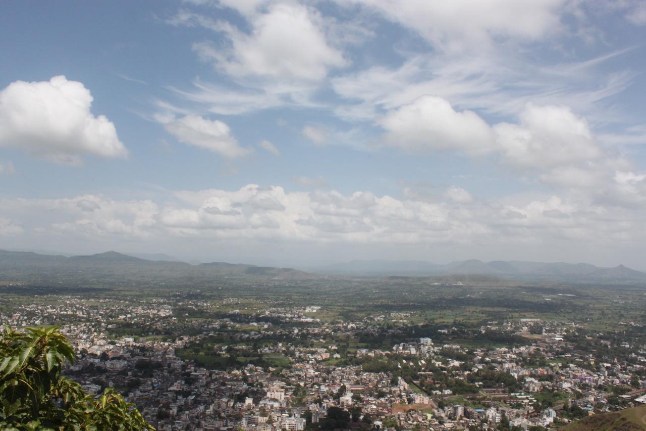 Hotel Maratha Palace,Satara Ruang foto